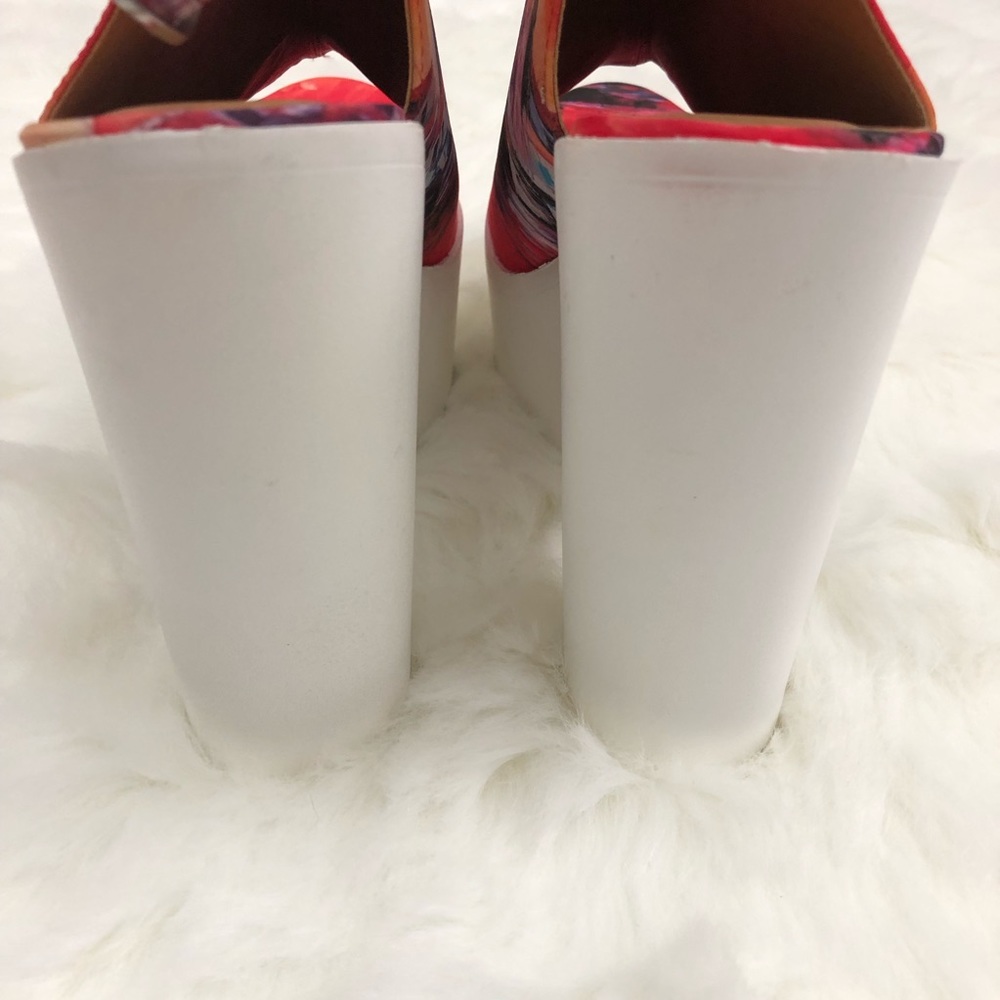 Wild Diva Platform Peep Toe Heels - Picture 4 of 8
